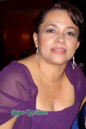 153443 - Olga Lucia Age: 62 - Colombia