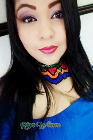 176251 - Monica Age: 29 - Colombia