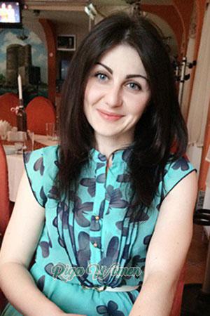 182301 - Svetlana Age: 38 - Ukraine