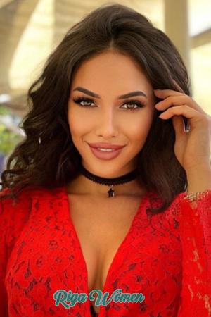 184950 - Alexandra Age: 31 - Ukraine