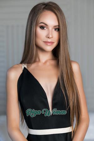 190220 - Diana Age: 26 - Ukraine