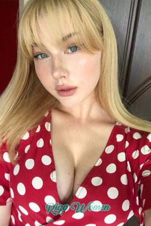 196520 - Anastasia Age: 23 - Ukraine