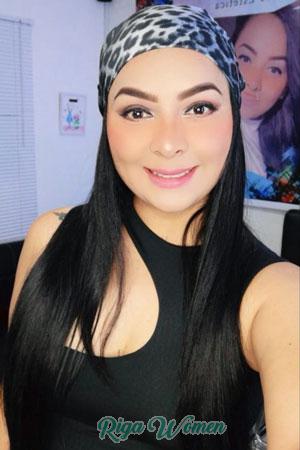 201729 - Sandra Age: 32 - Colombia