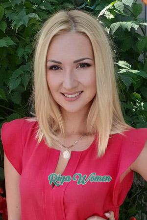 202757 - Oksana Age: 28 - Ukraine