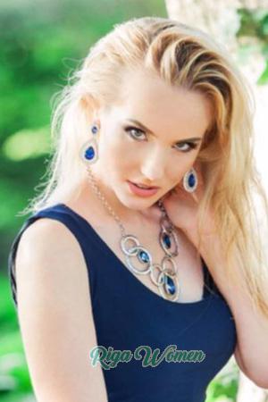 204235 - Ekaterina Age: 34 - Ukraine