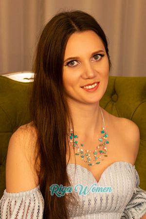 205861 - Oksana Age: 27 - Ukraine