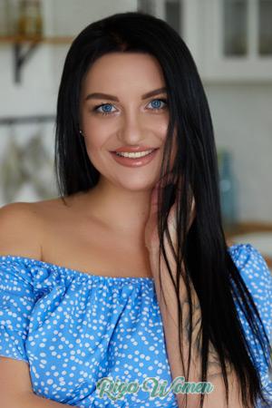 209415 - Oksana Age: 31 - Ukraine