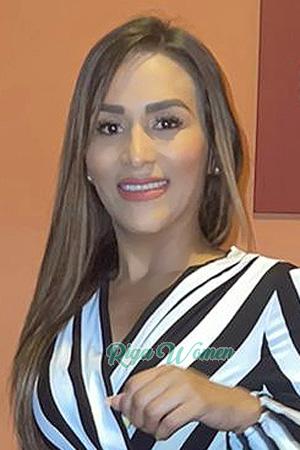 209636 - Andreina Age: 34 - Costa Rica