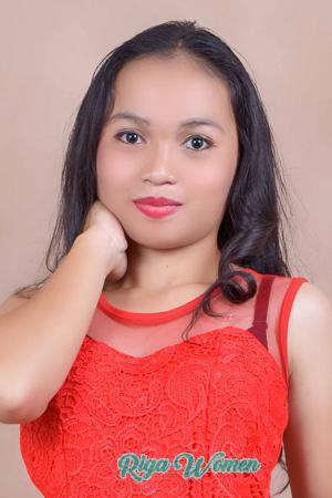 209764 - Ginalyn Age: 21 - Philippines