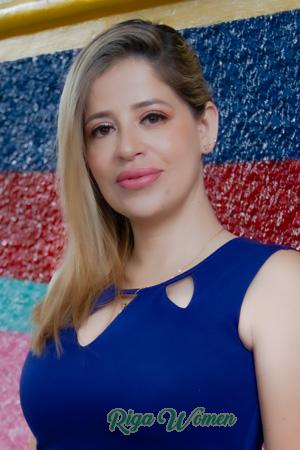 209954 - Johana Age: 37 - Colombia