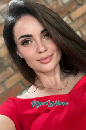 211826 - Julia Age: 26 - Ukraine