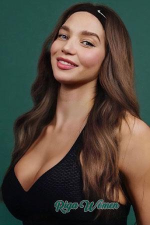 211945 - Valentina Age: 28 - Ukraine