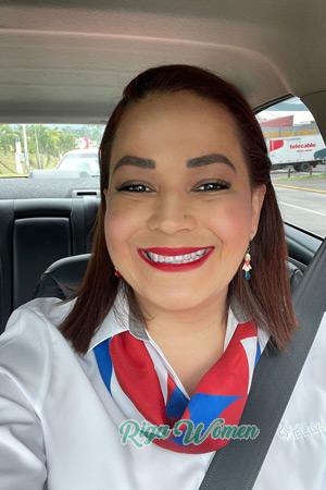 212050 - Dayana Age: 40 - Costa Rica