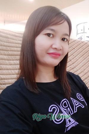 212270 - Somthawan Age: 38 - Thailand