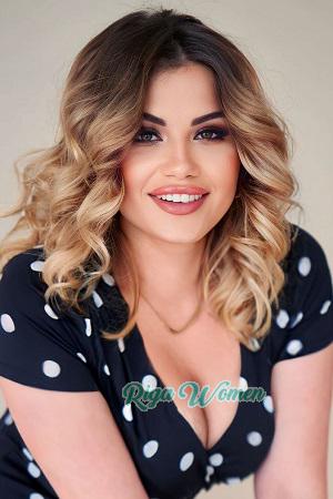 212966 - Oksana Age: 31 - Ukraine