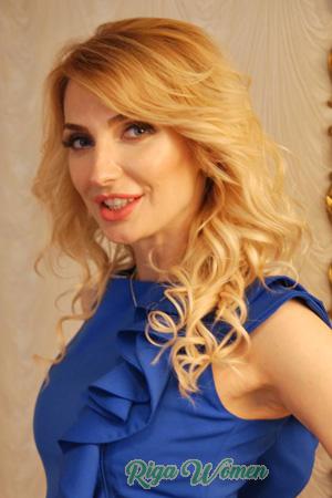 215702 - Hanna Age: 44 - Ukraine