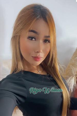 216417 - Yulieth Age: 24 - Colombia
