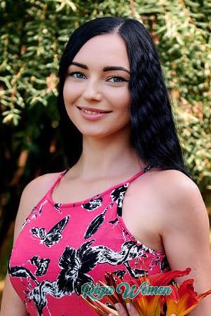 216940 - Iryna Age: 32 - Ukraine