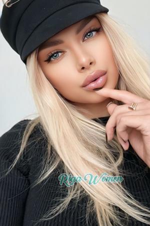 218896 - Olena Age: 30 - Ukraine