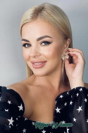219442 - Alina Age: 34 - Ukraine