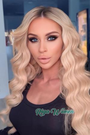 219711 - Zlata Age: 28 - Ukraine