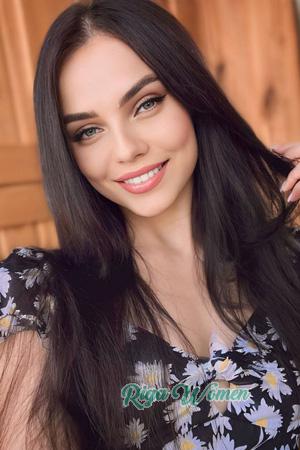 221530 - Victoria Age: 27 - Ukraine