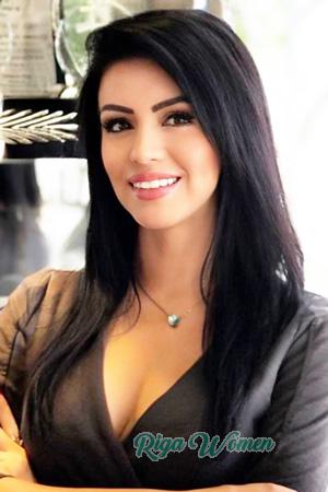 222854 - Andrea Age: 36 - Argentina