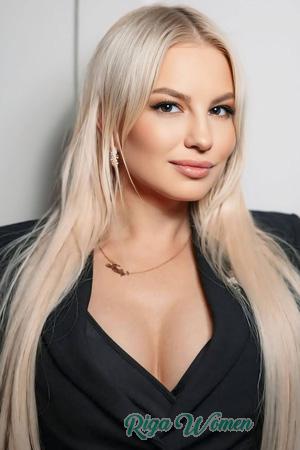 224589 - Yuliia Age: 37 - Ukraine