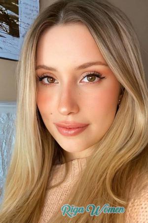 224817 - Victoria Age: 22 - Argentina