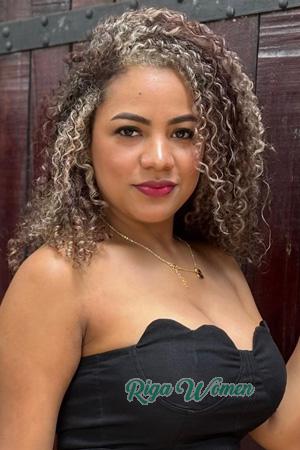 224905 - Danesi Age: 29 - Colombia