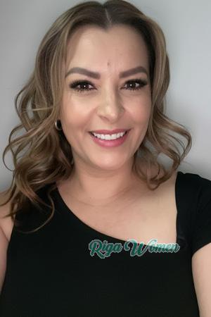 226171 - Diana Age: 45 - Colombia