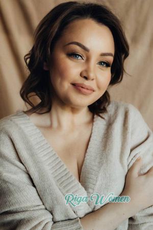 226243 - Irina Age: 42 - Ukraine