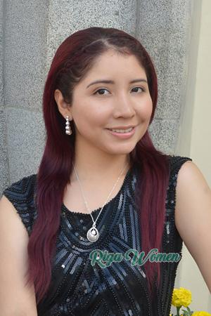 227290 - Leonela Age: 27 - Peru