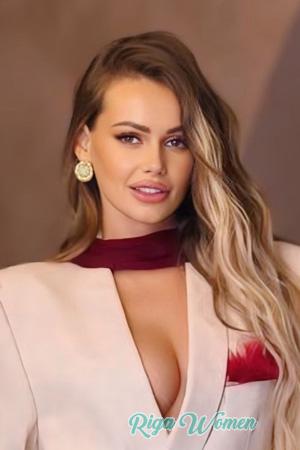227341 - Alina Age: 33 - Ukraine