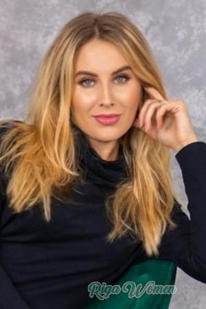 227394 - Oksana Age: 34 - Ukraine