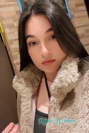 227773 - Yendry Age: 31 - Costa Rica