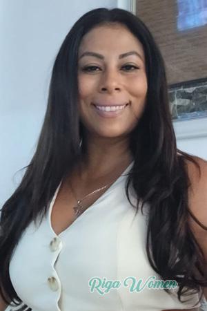 227796 - Lineth Age: 43 - Costa Rica