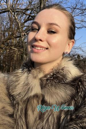 228264 - Anna Age: 27 - Ukraine