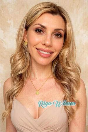 228756 - Maryna Age: 36 - Ukraine